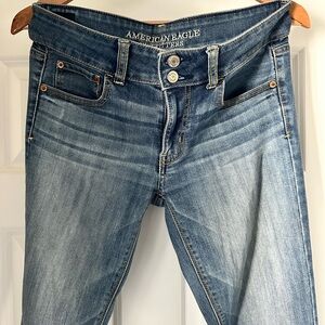 American Eagle Outfitters Women's Blue Jeans, Artist super stretch size 6 X-Long